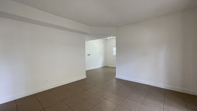 Photo - 661 Cypress Lake Blvd