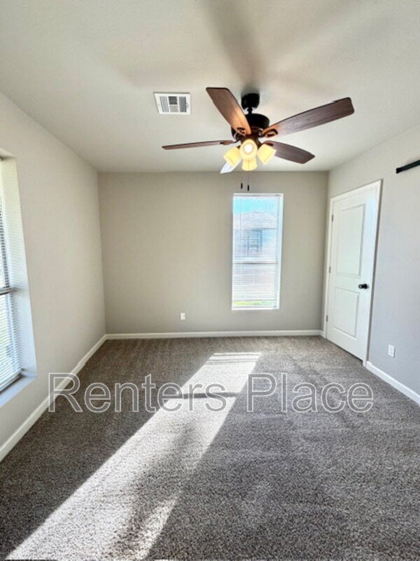 Photo - 108 E Mill Ave