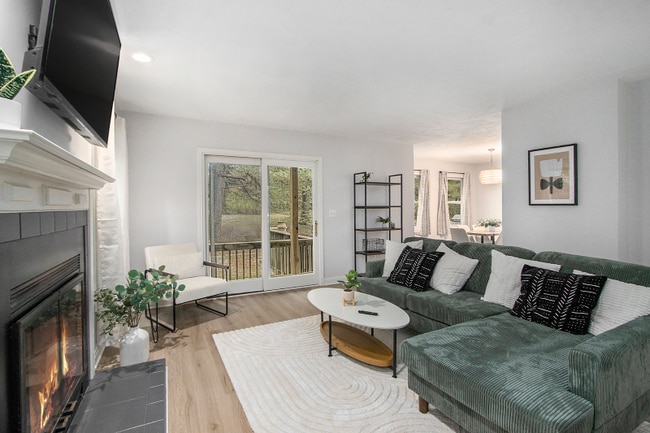 Photo - 8401 N 39th St