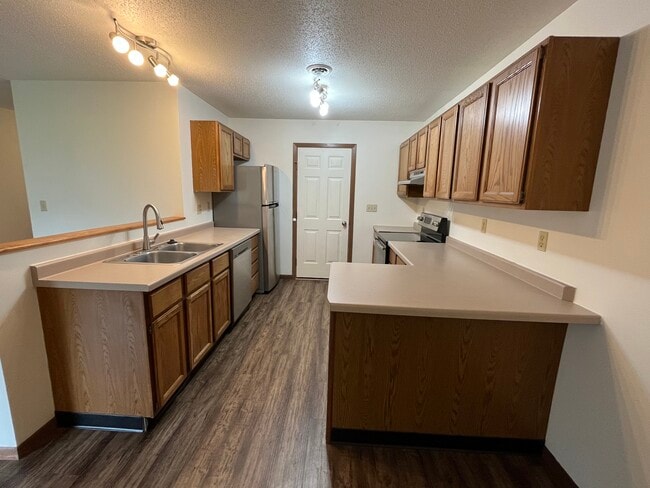 3 habitaciones | 1,5 baños - Courtyard Townhomes