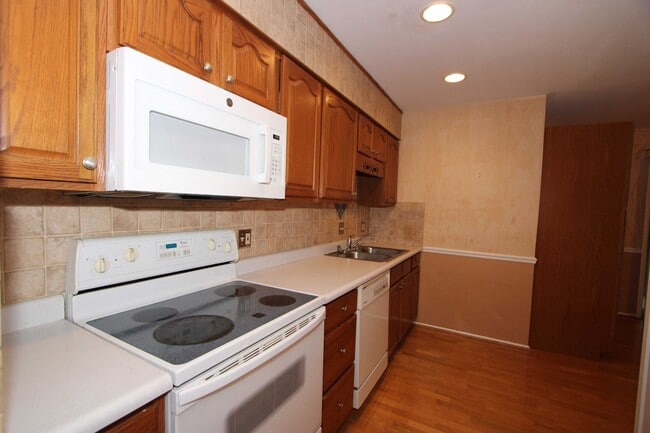 Photo - 3 bedroom 2 bathroom Single Family Home