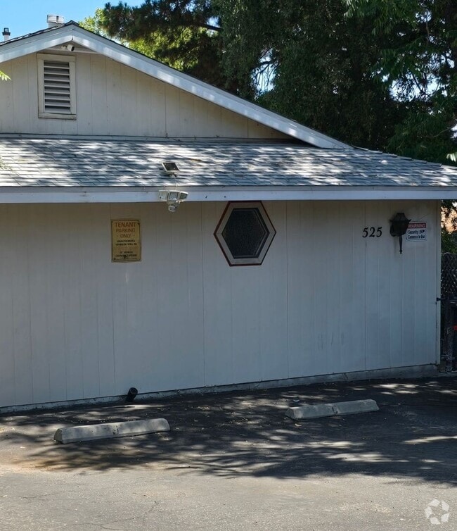 Building Photo - 525 Arleen St Unit A Rental