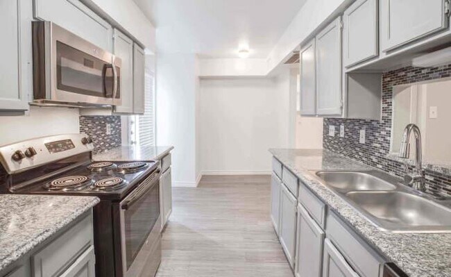 Photo - 3 bedroom in Houston TX 77008 Unidad 3047