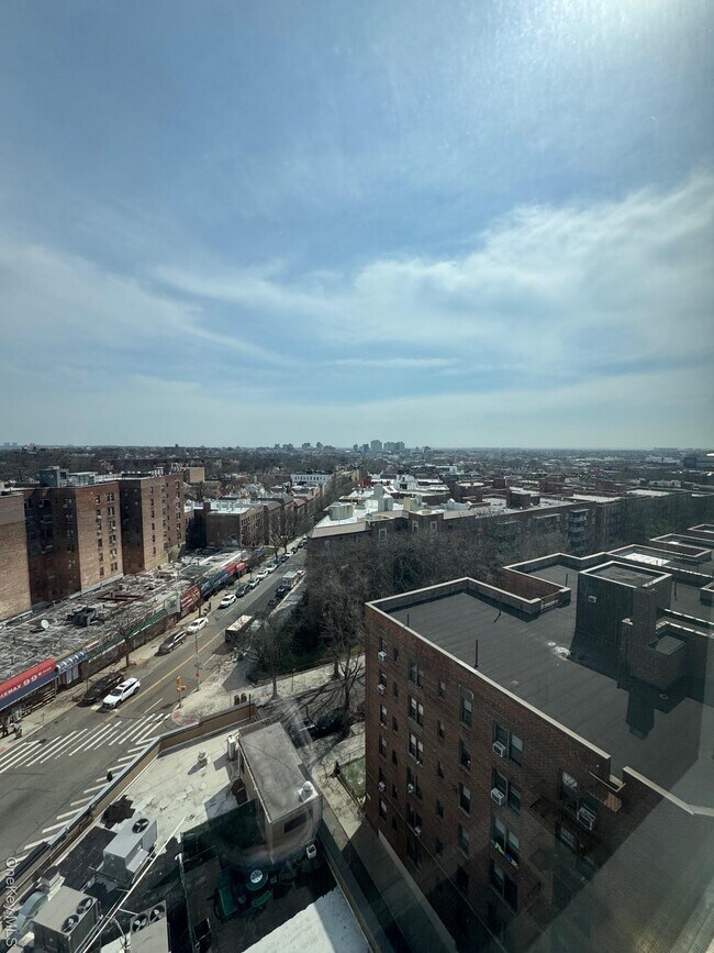 Photo - 116-24 Grosvenor Ln Unidad 11D