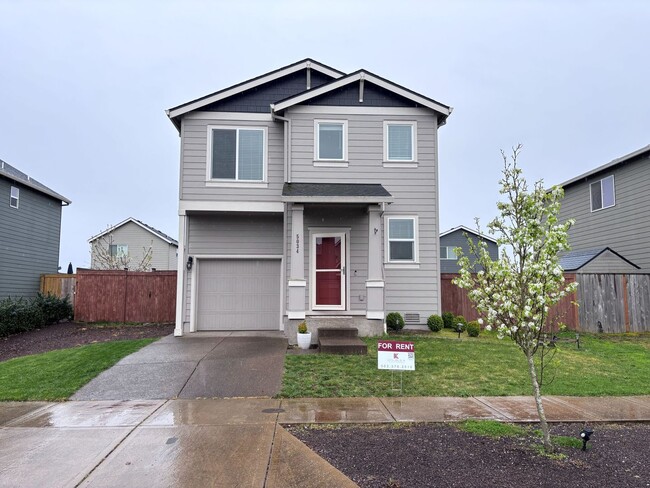 Building Photo - 3 Bedroom, 2.5 Bathroom Home Available Now!