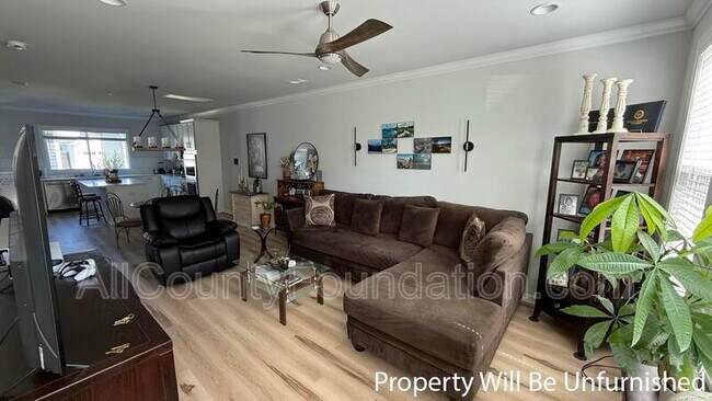 612 Southview Ln