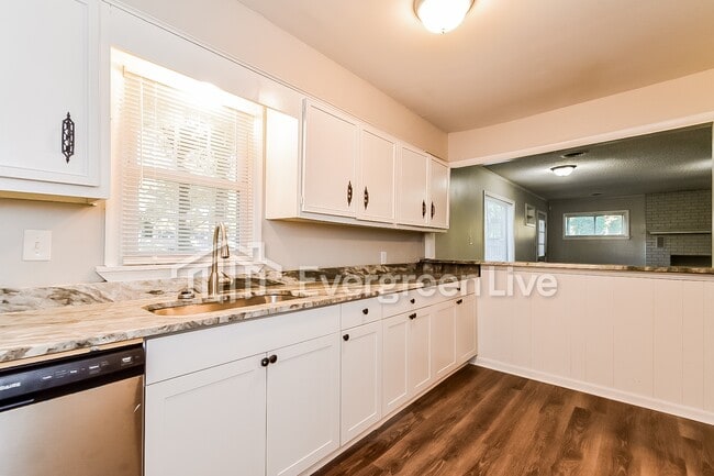 Photo - 3651 Wilshire Rd