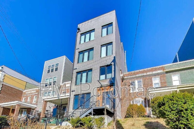 Photo - 531 Kennedy St NW Unit 3