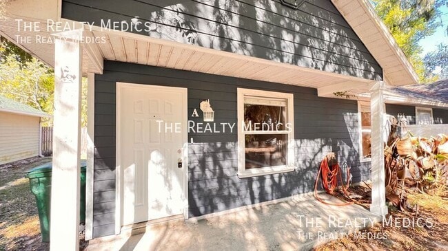 Photo - 436 Jennifer Ln