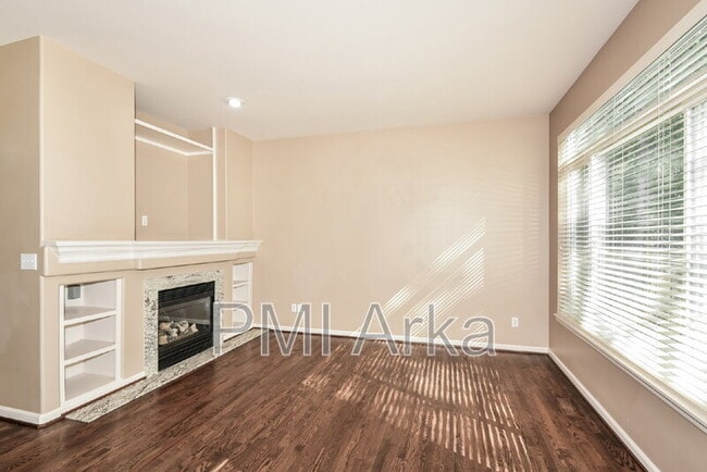 Photo - 445 243rd Pl SE