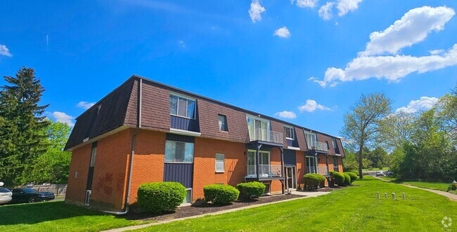 Building Photo - Spacious One Bedroom Located in Kettering ... Unit 4440 - 444 - J Rental