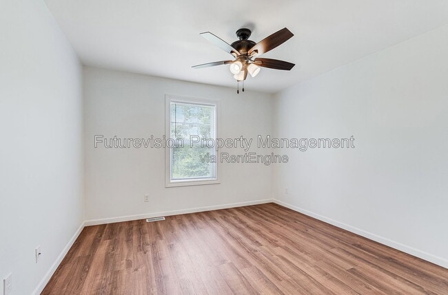 Photo - 201 24th Ave