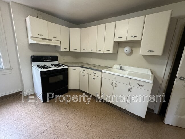 Photo - 429 Orange St