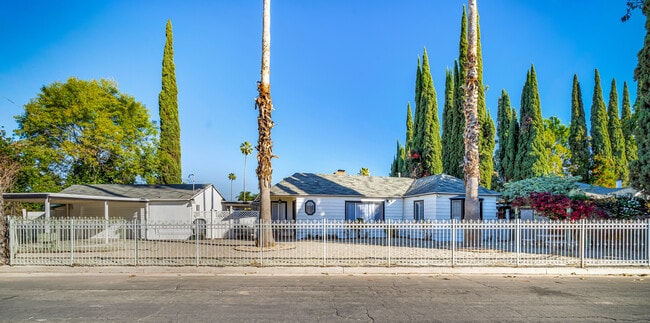 Photo - 15157 Valleyheart Dr