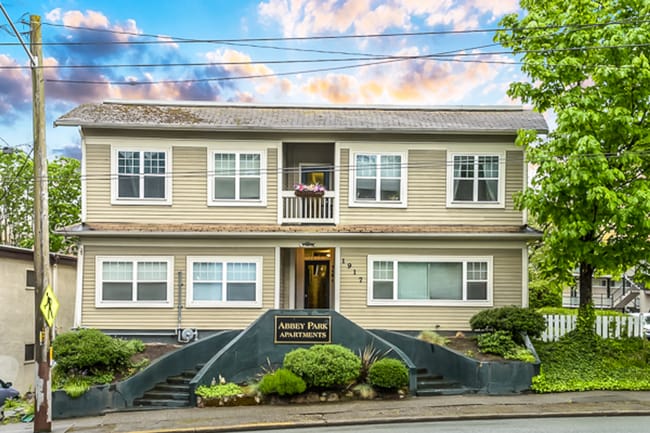 Abbey Park Apartments