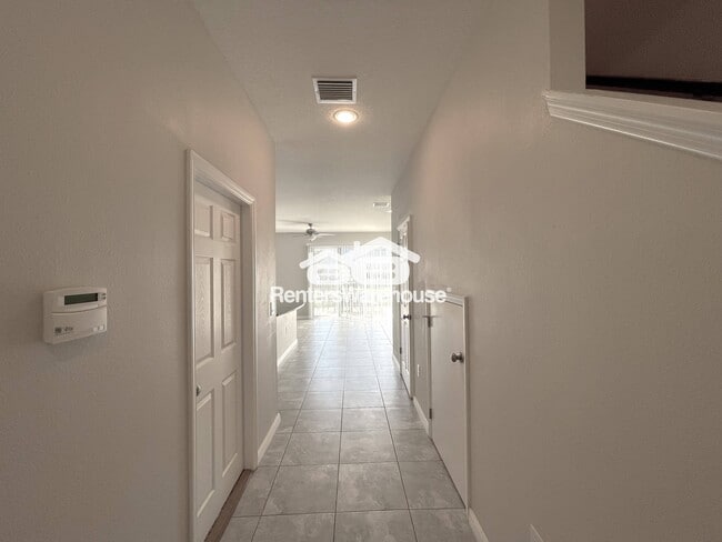 Photo - 7025 Grand Elm Dr