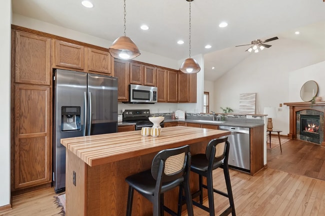 Photo - 4813 Sawyers Dr