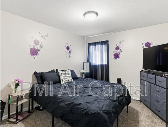 Photo - 4910 E Gilbert St