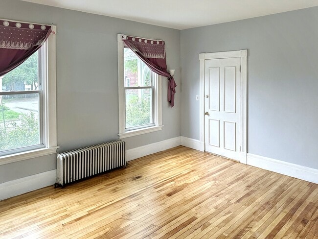 Photo - 115 Highland Ave Unit 1