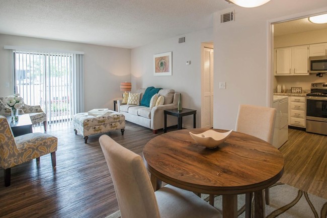 Photo - Ashwood Cove Apartments