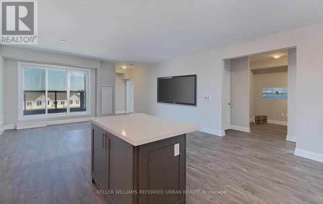 Photo - 555 William Graham Dr Unit 231
