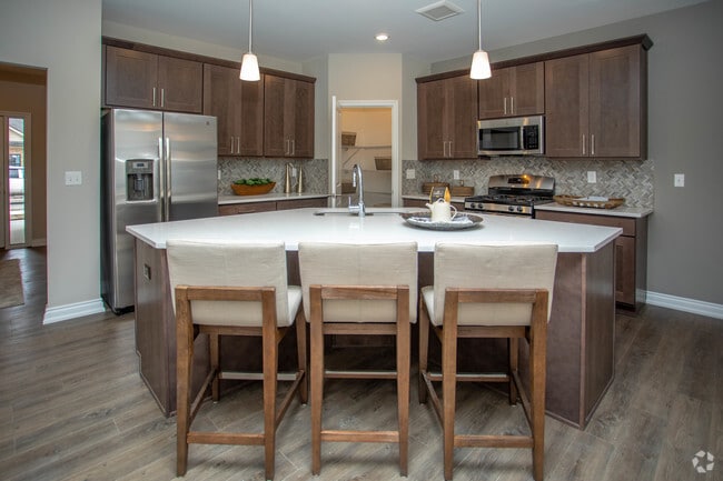 2BR, 2BA - 1,619 SF