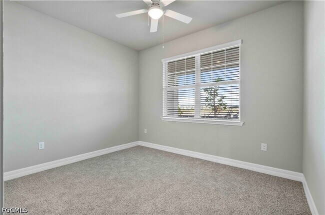 Photo - 16420 Seven Lks Ave