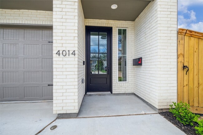 Photo - 4014 Hutchins St