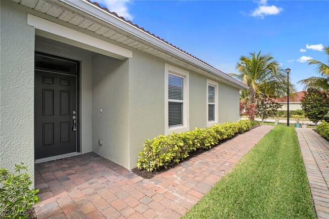 Photo - 4290 Dutchess Park Rd