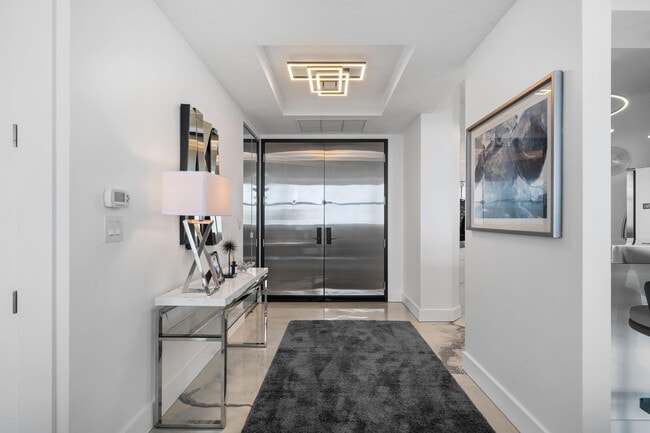 Photo - 347 N New River Dr E Unit Ph7