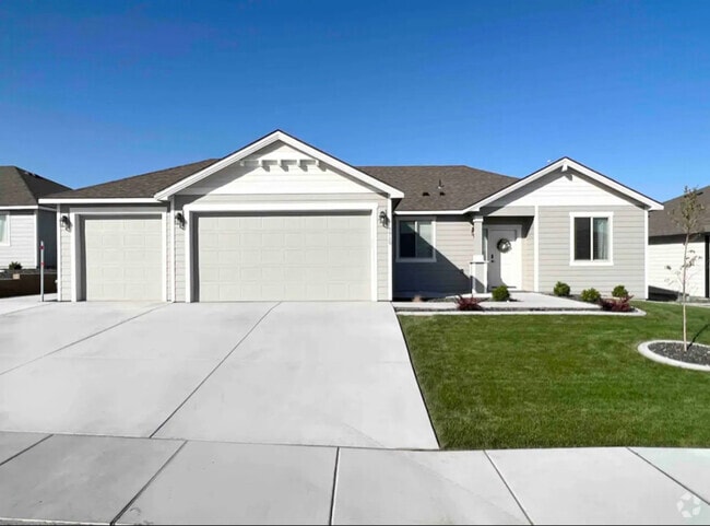 Building Photo - 7719 Coldwater Dr Rental