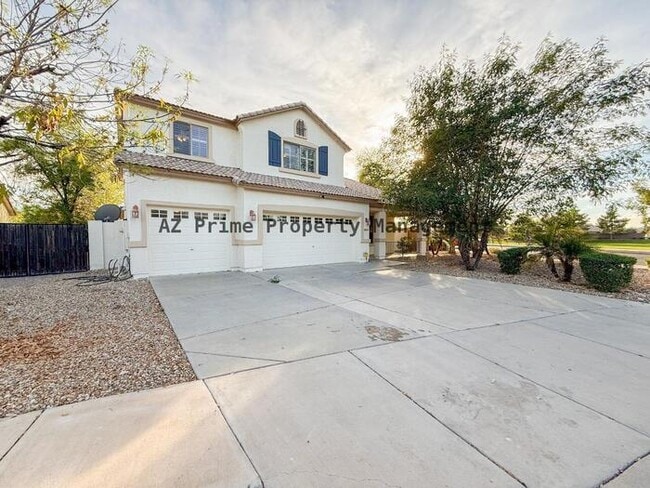 Building Photo - 10445 W Windsor Ave