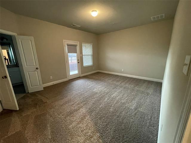 Photo - 560 Hutchinson Ln