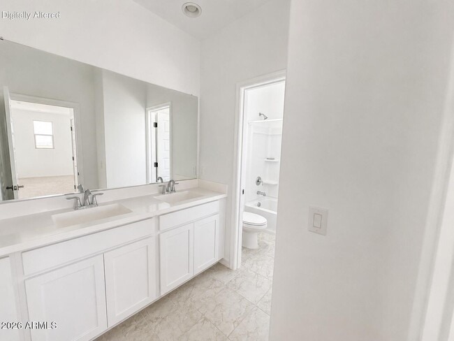 14304 W Calle Lejos