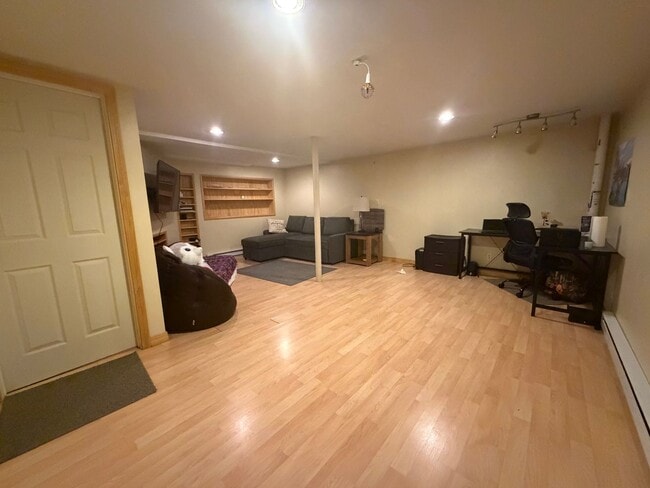 Photo - 14 Clifford St Unit A6