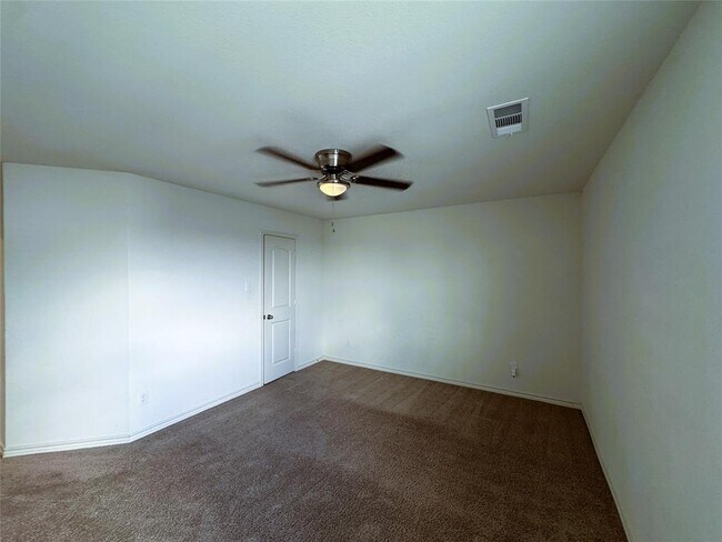 Photo - 356 Cres Park Dr