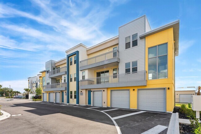 Photo - 8663 Ivanhoe Dr Townhome