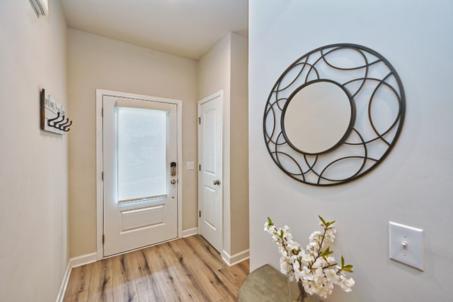 Photo - 3031 Duvall Dr