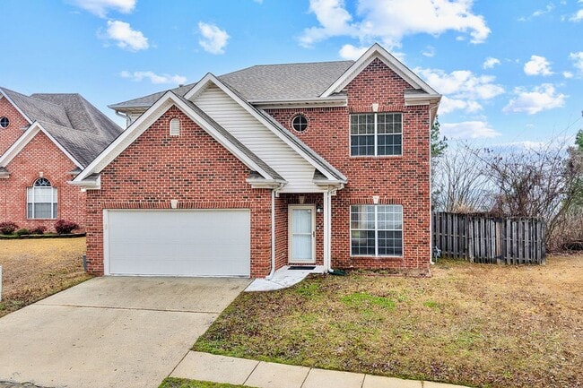 Photo - Room to Live, Minutes from Everything 1048 Castlemaine!