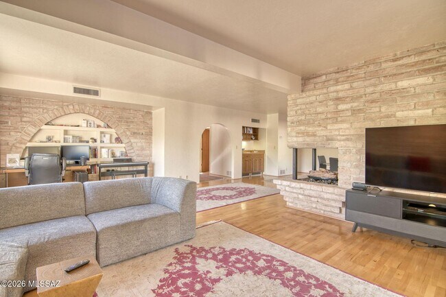 Photo - 6490 N Val Dosta Dr