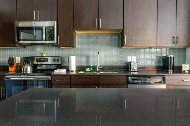 Photo - 1600 McGavock St Unit ID404229P