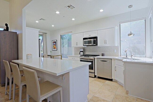 Photo - 7122 E Aloe Vera Dr