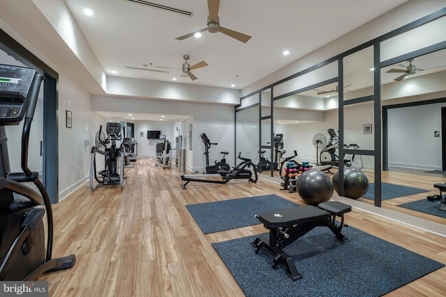 Photo - 23651 Havelock Walk Ter Unit 407