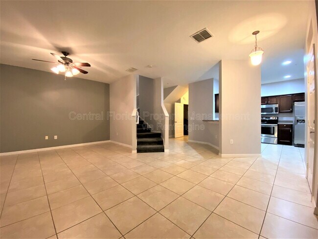 Photo - 6460 S Goldenrod Rd