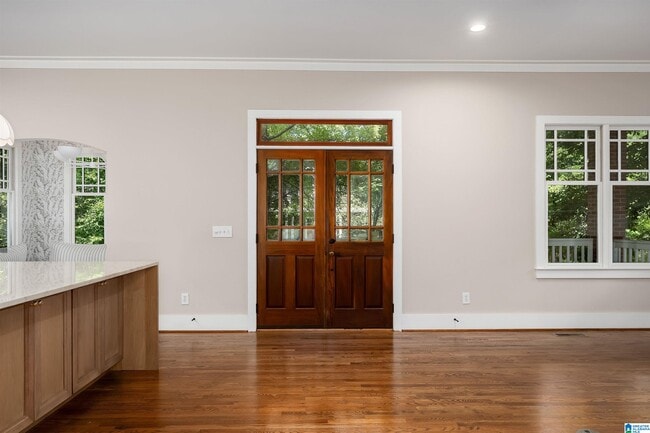 Photo - 218 Hawthorn St