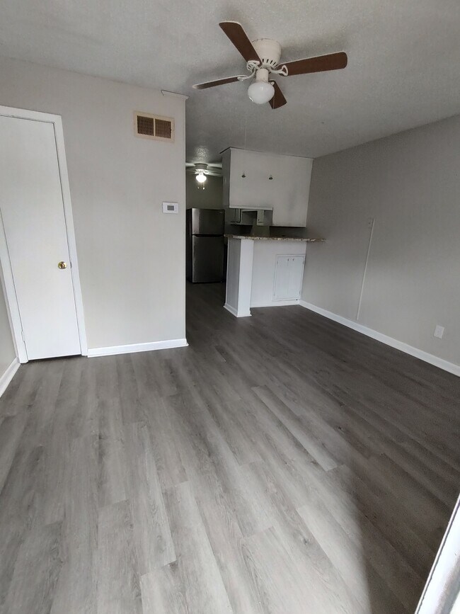 Photo - High St and Lelia St Unidad Lelia 9