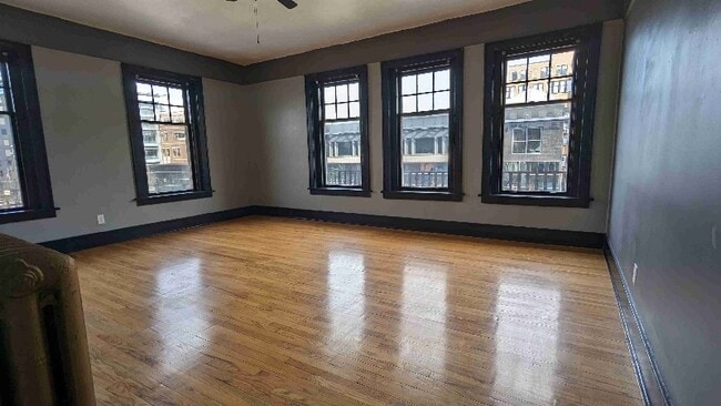 Photo - 346 S Rose St Unit G