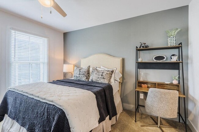 Photo - The Merchant