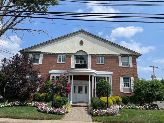 Building Photo - 206 Main St Unit 1001 Rental