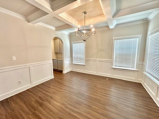 Photo - 115 Hutchinson Rd